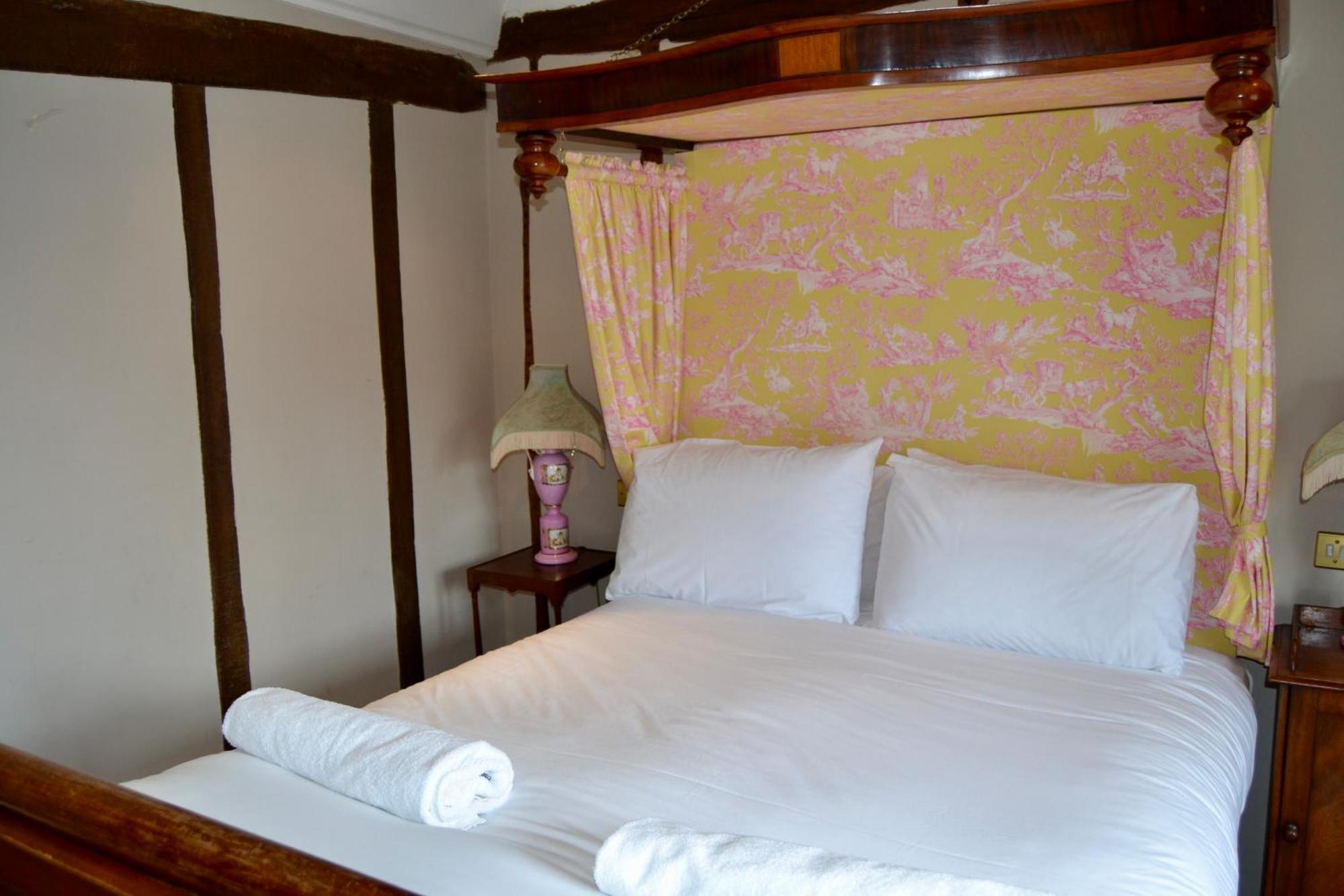 The Crown Hotel Framlingham Buitenkant foto