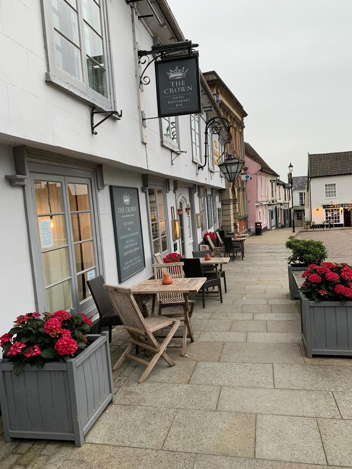 The Crown Hotel Framlingham Buitenkant foto