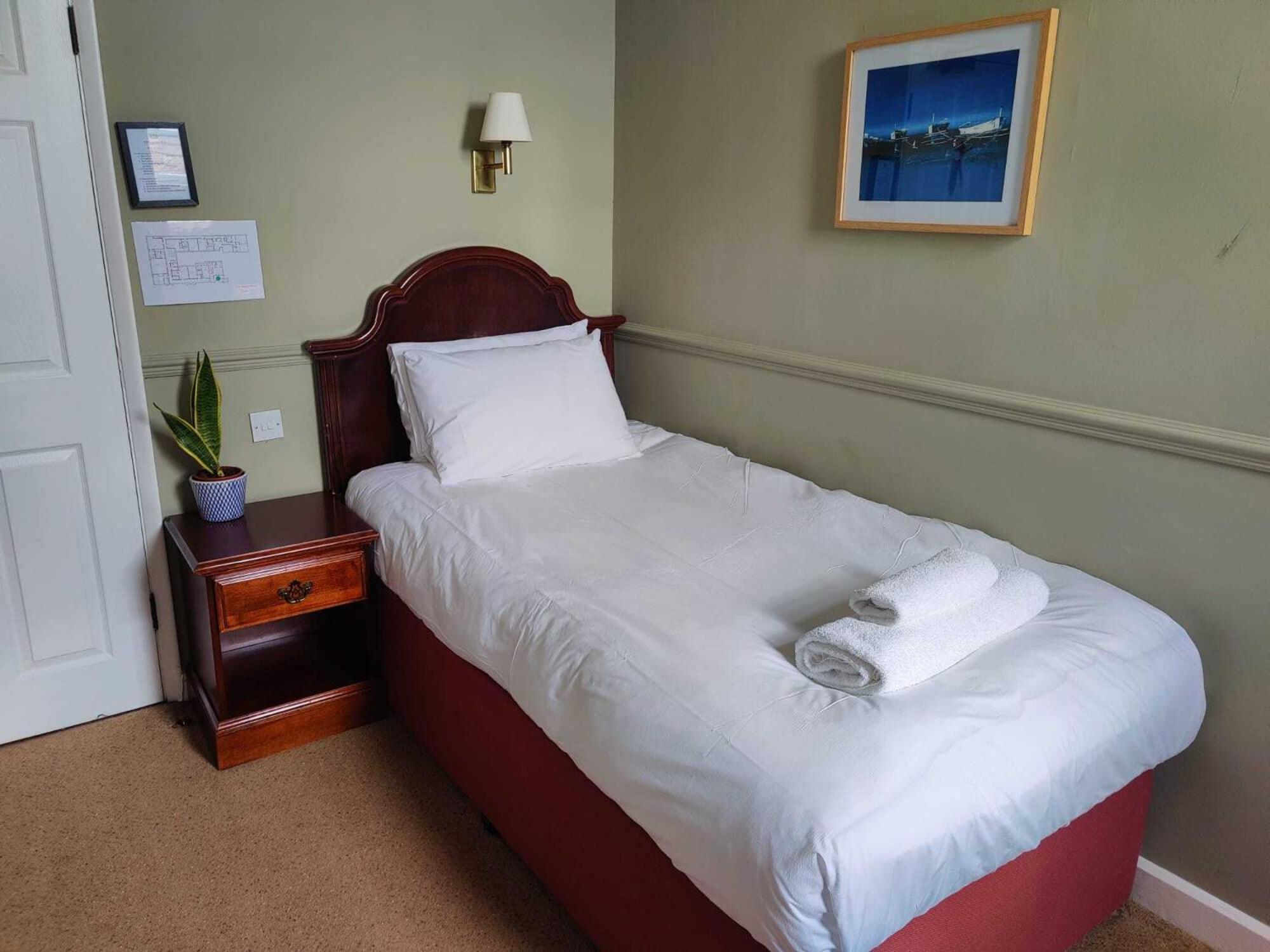 The Crown Hotel Framlingham Kamer foto