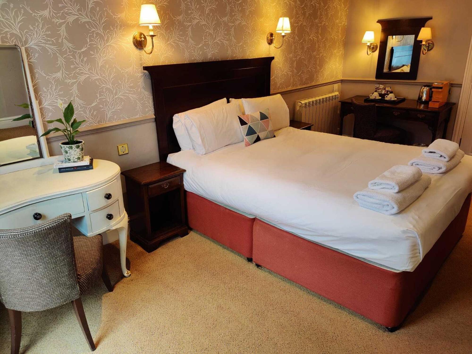 The Crown Hotel Framlingham Kamer foto
